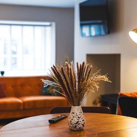 Cathys Cottage, Sun Trap Patio, Modern 3 Bed, Central, Parking Crewkerne Dış mekan fotoğraf